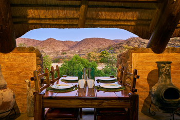 Huab Lodge: Esstisch