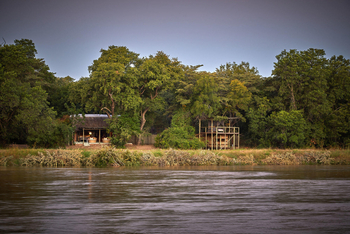 Kapamba Bushcamp: Suite und Sala