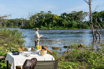 Papa's Camp: Bush Lunch