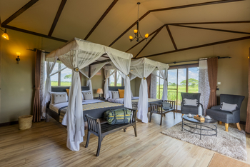 Serengeti Sametu Camp: Executive Twin Suite