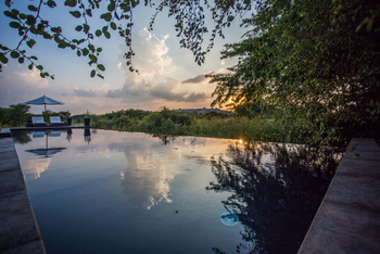 Sujan Jawai: Infinity Pool