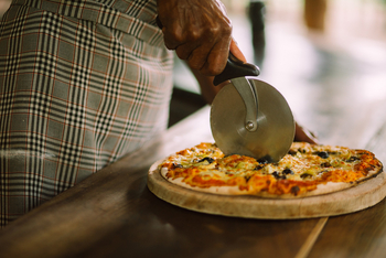 Rivertrees Country Inn: Pizza aus dem Holzofen