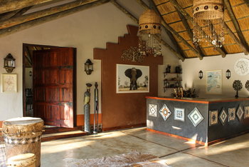 Camelthorn Lodge Camelthorn Lodge: Rezeption Lodge