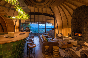 Bisate Lodge: Bar