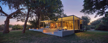 Chinzombo Camp Chinzombo Camp: Luxury Safari Tent