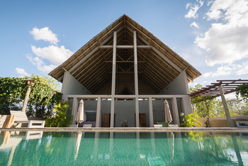 Finch Hatton's Lodge Finch Hatton's Lodge: Chyulu Spa