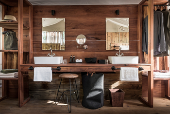 Kulandila Camp Kulandila Camp: Doppelwaschtisch