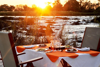 Divava Okavango Lodge and Spa: Dinner