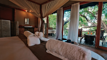 Mukambi Safari Lodge: Blick aus dem Gästezimmer