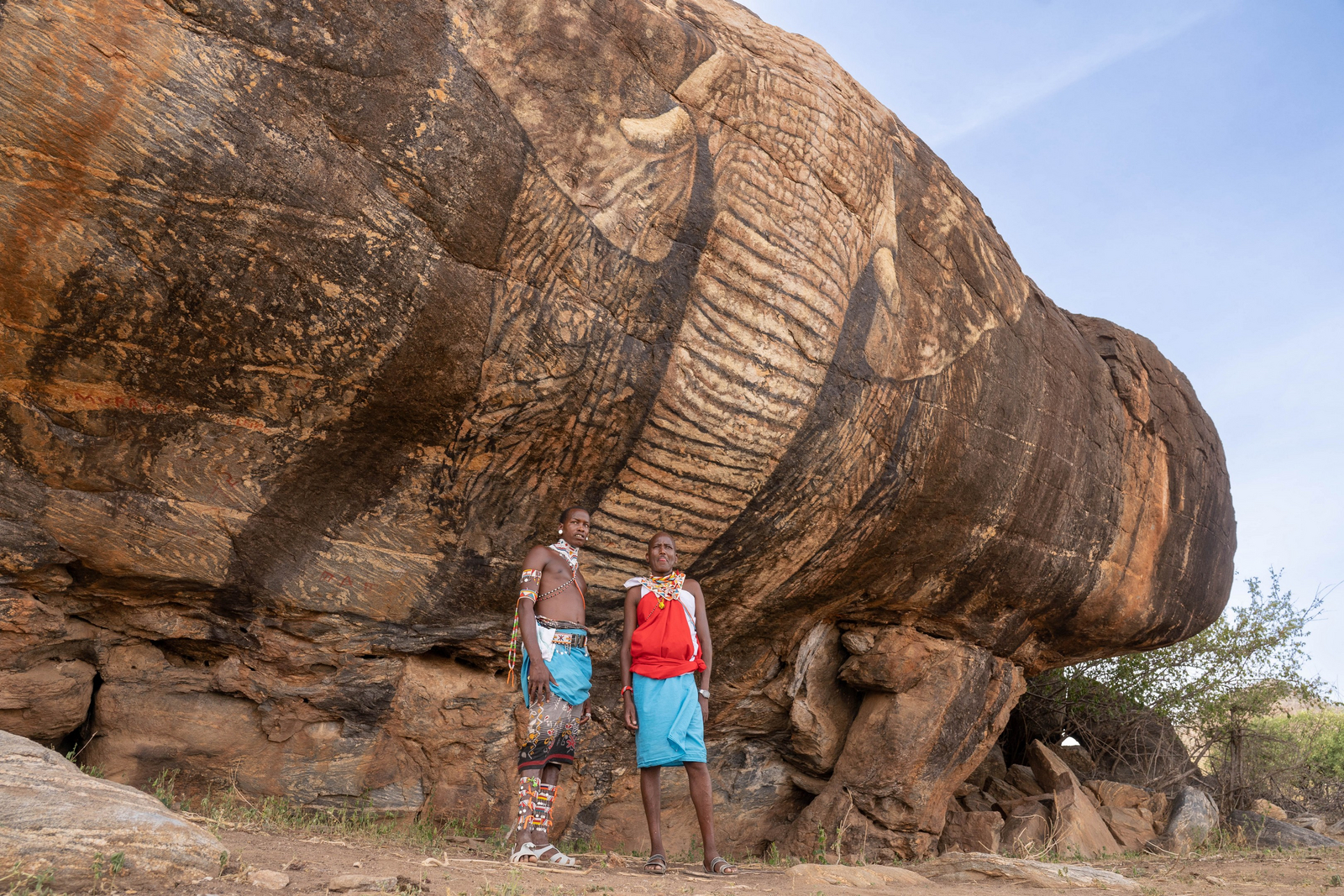 Reteti Elephant Sanctuary Reteti Elephant Sanctuary: Guides am Elephant Rock