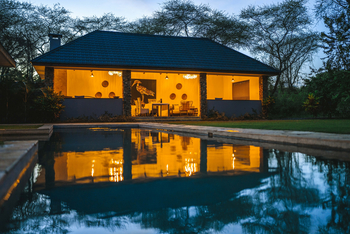 Hamerkop House by Lemala: Pool House