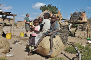 KaingU Safari Lodge: Farmbesuch