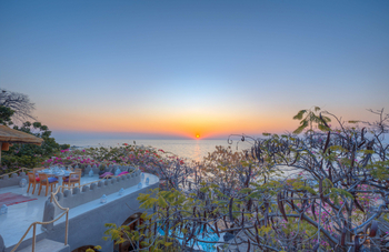 Kaya Mawa Kaya Mawa: Exklusives Ndomo House