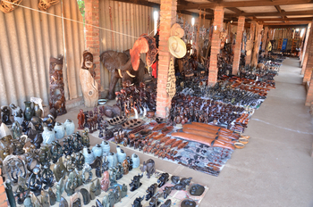 Victoria Falls Hotel: Souvenirshops