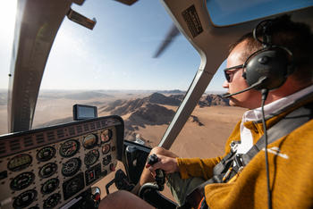 andBeyond Sossusvlei Desert Lodge: Pilot