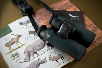 andBeyond Sossusvlei Desert Lodge: Swarowski-Fernglas