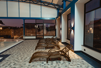 Tathastu Resort Satpura: Liegestühle