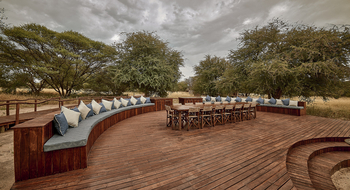 Deception Valley Lodge Deception Valley Lodge: Dining al fresco