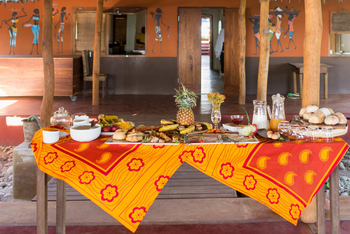 Nuarro Lodge: Buffet