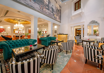 The Claridges: Lutyens Lounge