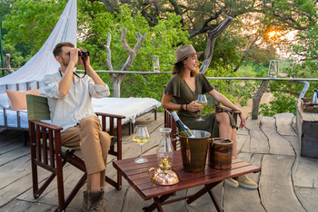 John's Camp John's Camp: Sleep-out Platform