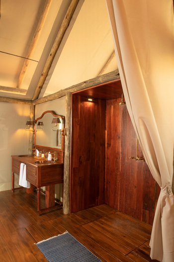 Shinde Lodge Shinde Lodge: Gästebad