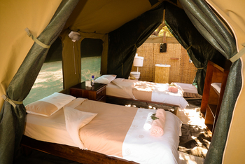 Chilo Mahove Tented Camp: Zelt mt Bad