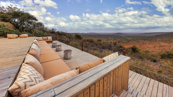 Elewana Lodo Springs: Sitzgelegenheit auf Terasse