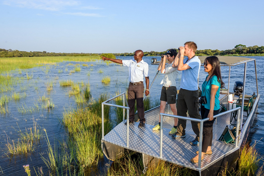 Hakusembe River Lodge