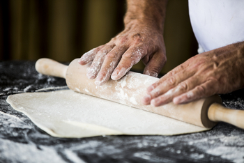 Mombo Camp: Pizzateig