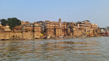 Varanasi: Flussfront