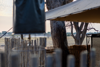 Kutandala Camp: Blick auf das Wasser