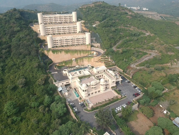 Aurika Hotel: Luftbild