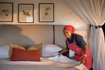 Klein's Camp: Lady vom Housekeeping