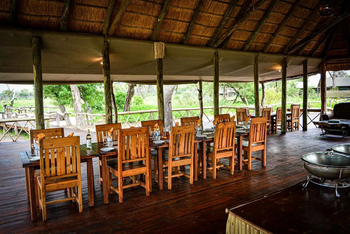 Mogogelo Camp Mogogelo Camp: Speisesaal