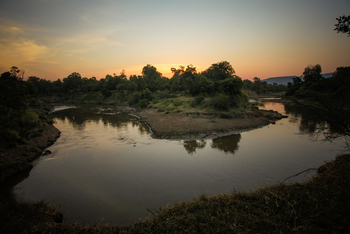 Sentinel Mara Camp: Fluss bei Sonnenuntergang