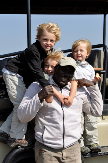 Shumba Camp Shumba Camp: Guide mit Kindern