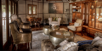 Deception Valley Lodge Deception Valley Lodge: Salon