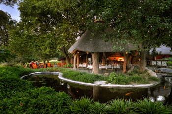 Thamalakane River Lodge: Teich