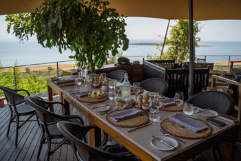 Bumi Hills Safari Lodge: Lunch