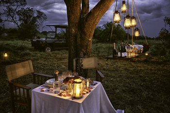 Nimali Mara Camp: Candle Light Dinner für Zwei