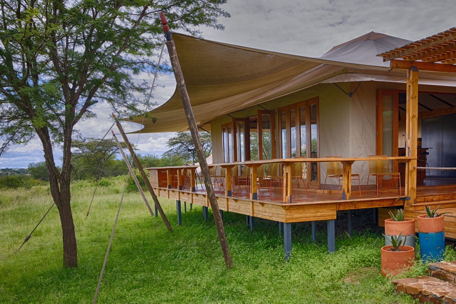 Sayari Camp Sayari Camp: Deck bei der Bar