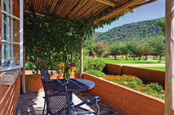 Damara Mopane Lodge: Private Terrasse