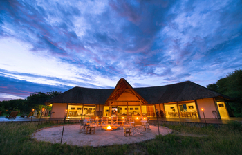 Nxai Pan Camp: Abendstimmung