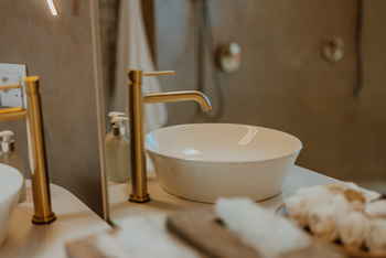 Reverie Kalahari Pod: Gästebad