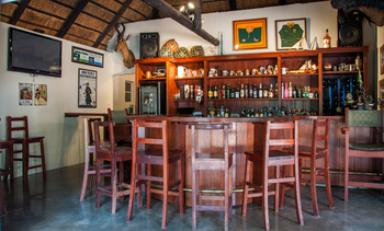 Bayete Guest Lodge Bayete Guest Lodge: Bar