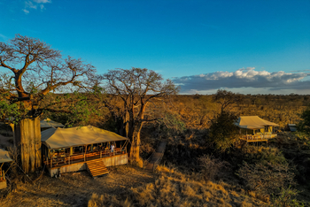 Hauptzelt und GästezeltOlkeri Camp: .