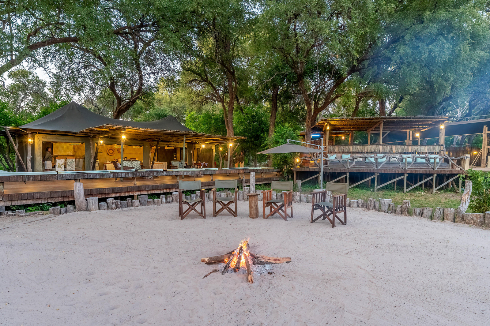 Saguni Safari Lodge Saguni Safari Lodge: Feuerplatz