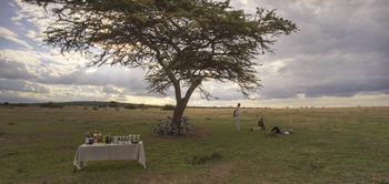 Solio Lodge: Sundowner für die Cyclists