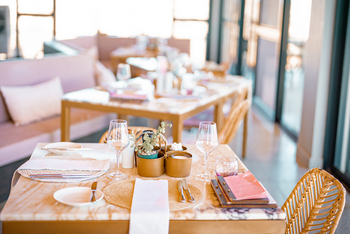 The Desert Grace: Restaurant